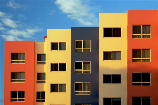 حفاظت از نمای ساختمان ها با رنگ‌های نمای بپکو